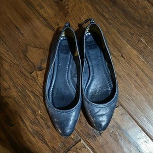 Frye Regina ballet flats size 6 blue